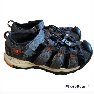 Keen Sandals Kids Youth 13.5 Black Outdoors Hiking